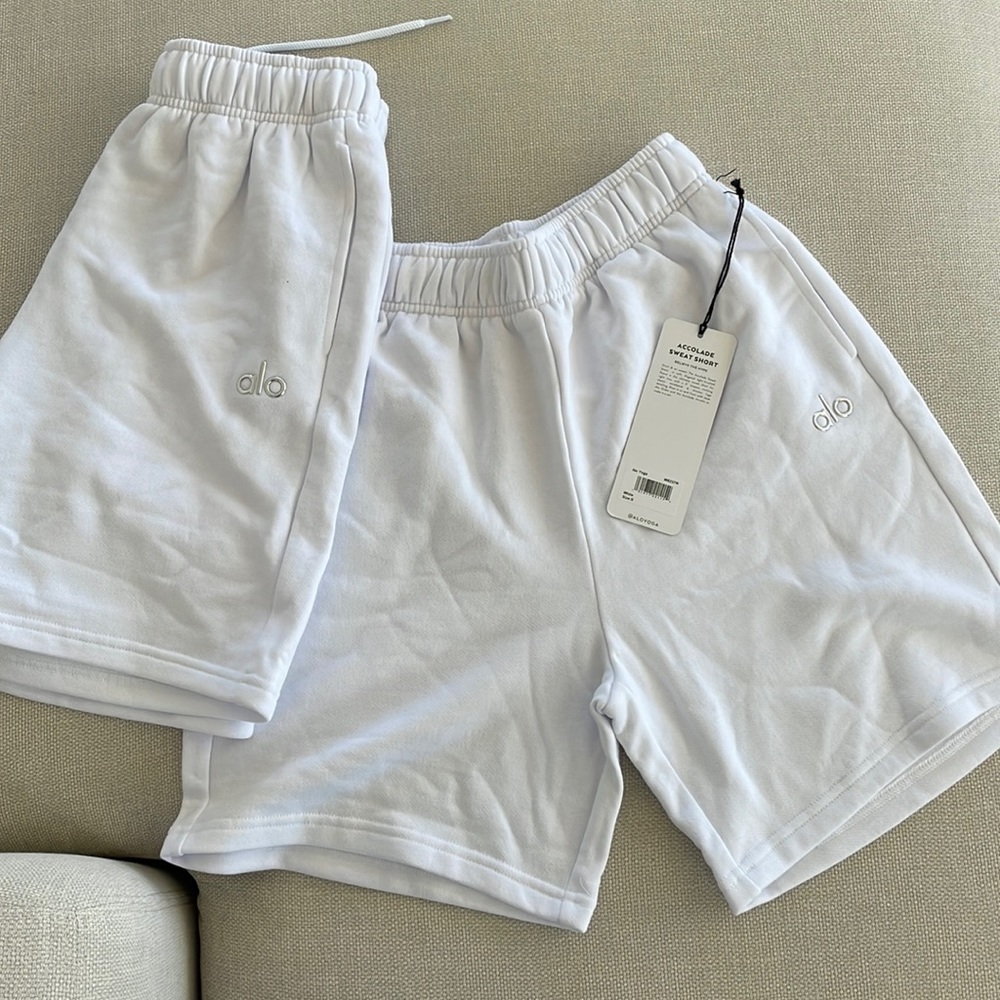 Alo Accolade SweatShorts
